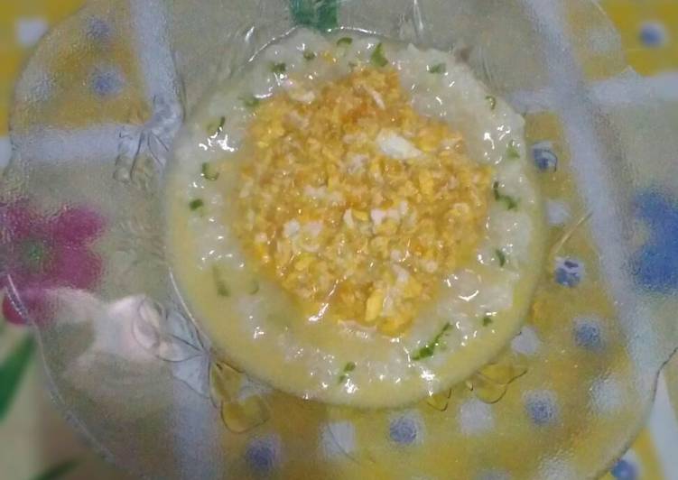 Bagaimana Membuat Nasi tim telur kuah kuning(MPASI 4★ 👦) yang Lezat