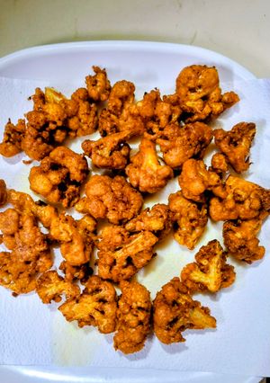 इंस्टेंट गोभी की क्रिस्पी पकोड़े रेसिपी मुख्य फोटो