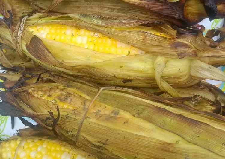 How to Prepare Any-night-of-the-week Memorial Day Grilled Corn on the cobb