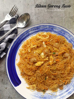 Foto resep Bihun Goreng Baso