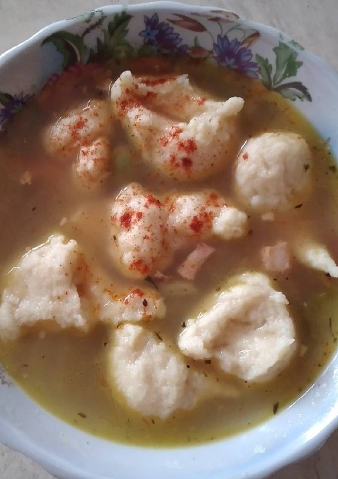 Суп с клецками