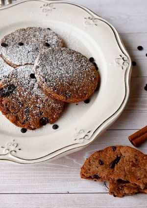 Foto di Biscotti integrali al cioccolato