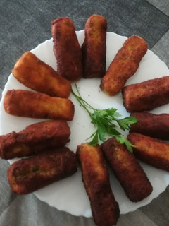Una foto de Croquetas de patata con gambas