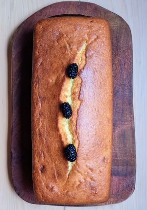 Una foto de Budín de moras silvestres con yogur (zarzamoras)