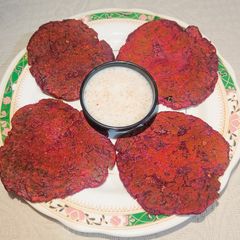 A picture of Singhara Beetroot Tikki.