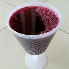 Lemongrass flavoured zobo A picture of Lemongrass flavoured zobo.