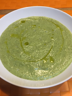 Una foto de Crema de brócoli y puerro
