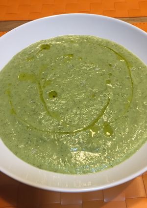 Foto principal de Crema de brócoli y puerro
