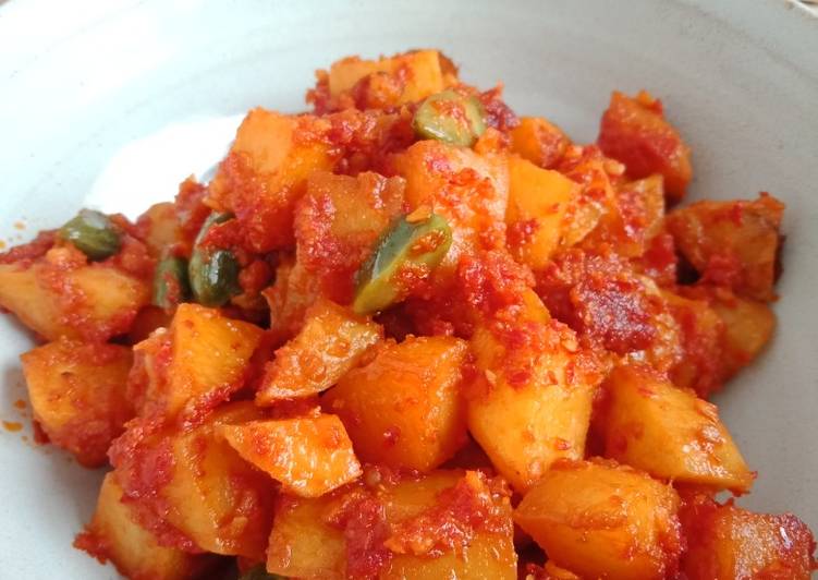 Balado Kentang + Pete