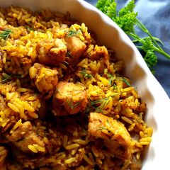 A picture of Chicken Biryani.