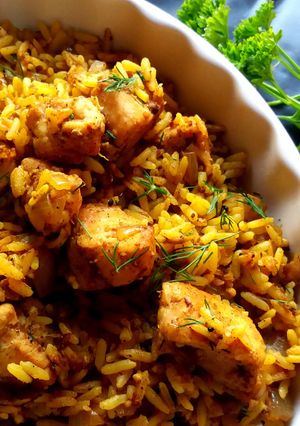 A picture of Chicken Biryani.