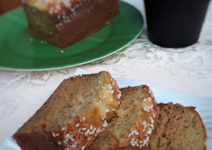 Langkah Mudah untuk Membuat Banana Cake moist, Bisa Manjain Lidah