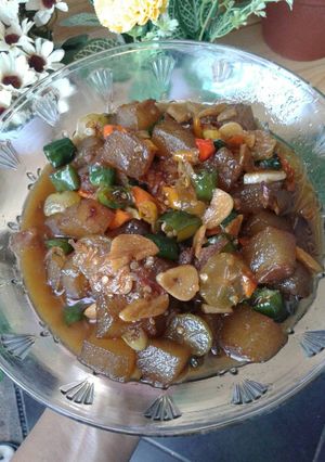 Foto resep Oseng kikil lombok ijo.