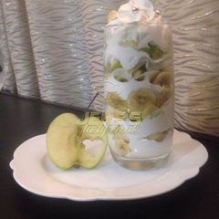 A picture of Creamy fruits salad.