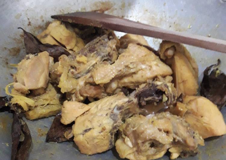 Resep Terbaru Ayam Ungkep untuk Digoreng Enak Sederhana