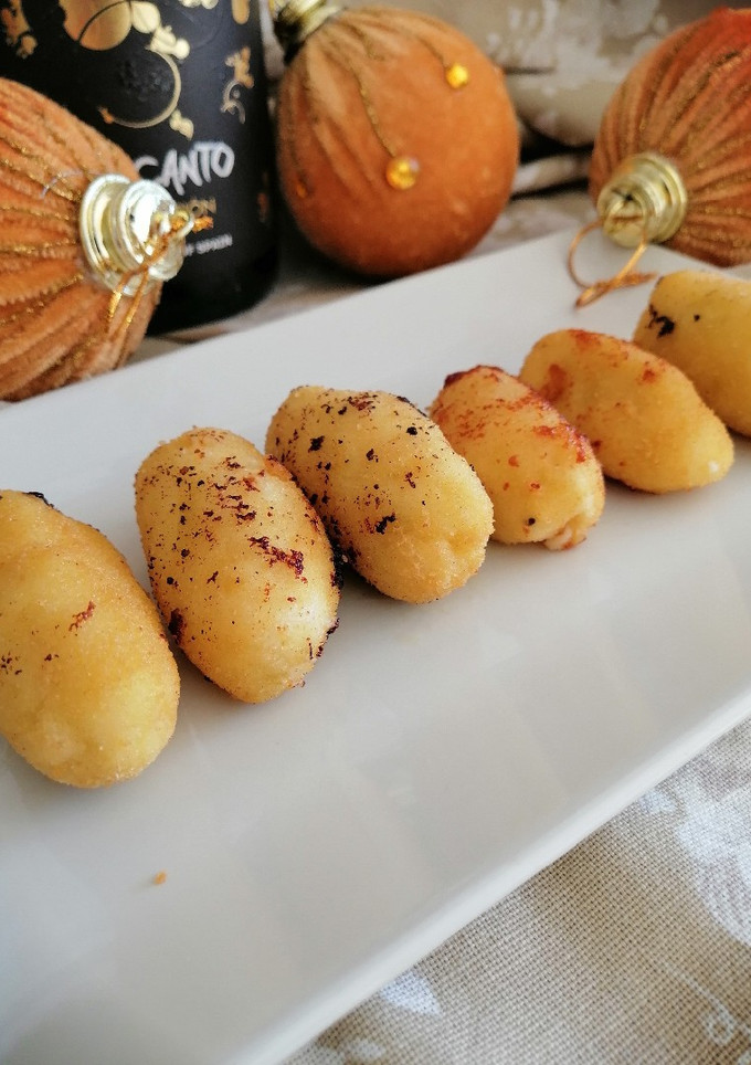 Una foto de Croquetas de puerro confitado