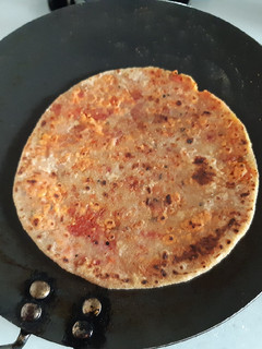 A picture of Mix veg and paneer paratha.