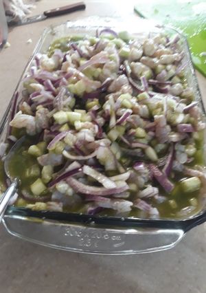 Una foto de Aguachile de Camarón y pulpo