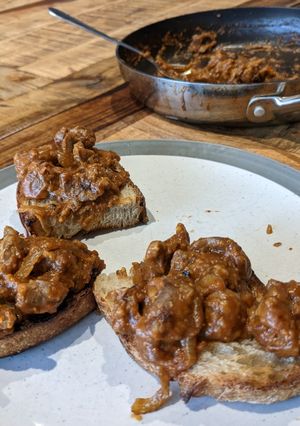A picture of Traditional English devilled lamb kidneys.