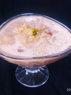 शेवय्या पायसम (sheviya paysam recipe in marathi) रेसिपी चे मुख्य फोटो 