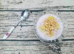 Hình của món Chè chuối cốt dừa.