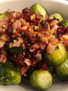 孢子甘蓝这样吃，软糯入味，颜色诱人，营养还不流失 —— 浇汁·焙烤布鲁塞尔芽菜 的食譜成品照片