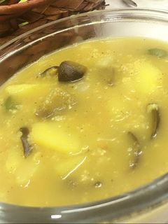 صورة لوصفة شوربه الشوفان بالخضار 🍲🍃