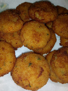 A picture of Easy Cheesy Potato Nuggets #potatocontest.