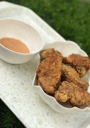 A picture of Chicken nuggets.