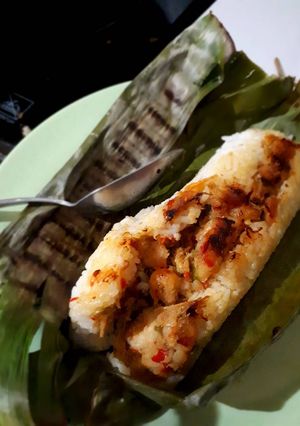 Foto resep Nasi Bakar isi Udang Sambal Balado