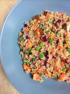 Una foto de Ensalada de quinoa de aprovechamiento