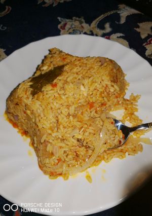 A picture of Jollof rice.