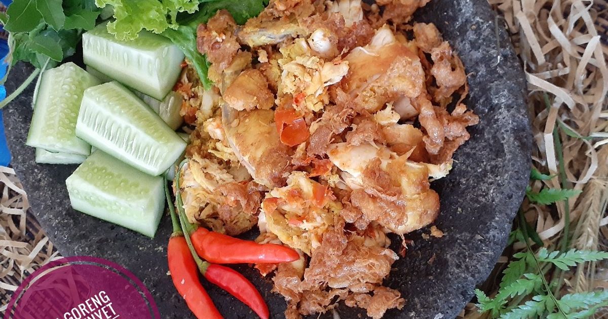 Ayam Goreng Telur Penyet
