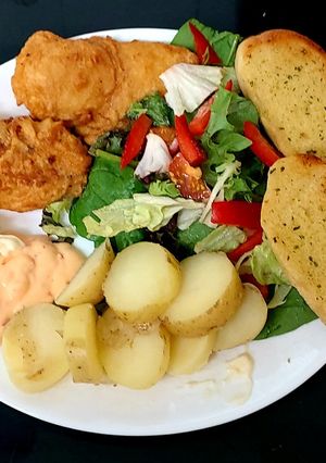 A picture of My Buttermilk Battered Chicken breasts with Salad 🤗.