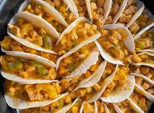 صورة لوصفة تشيكن تاكوس الكذابية - Chicken tacos