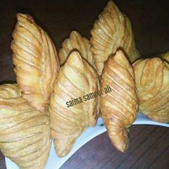 A picture of Strips samosay.
