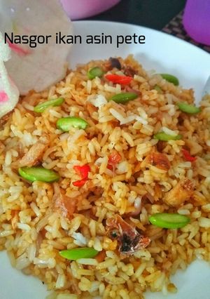 Foto resep Nasi Goreng Ikan Asin Pete