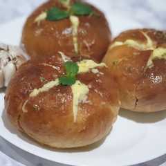 รูปของ 203. Korean Garlic Bread w/homemade creamcheese (versi ekonomis)