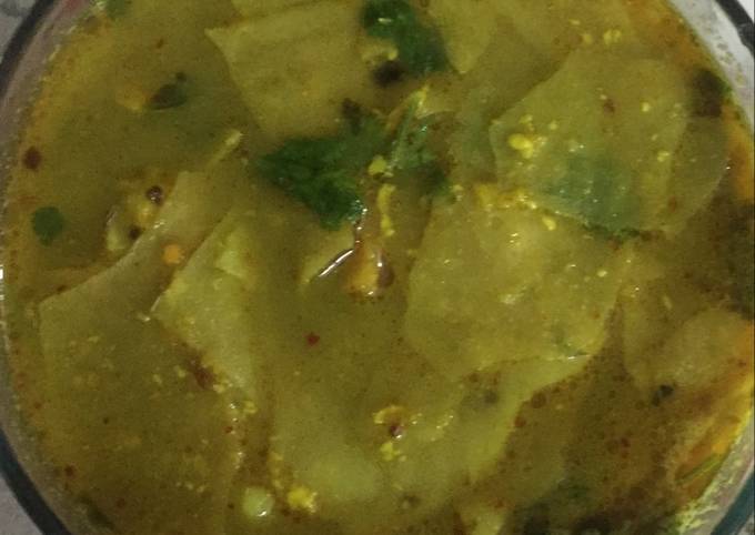 Papad ki sabji with spinach