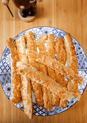 Sós sajtos rúd (2) recept fotója