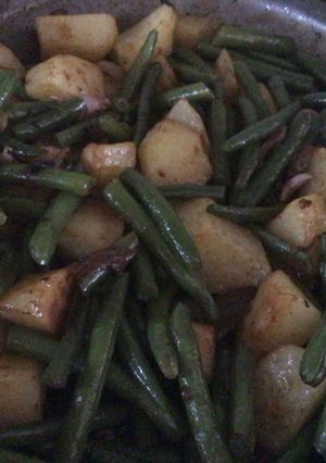 Una foto de Patatas con judías verdes (vainitas y papas)
