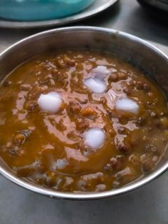 दाल मखनी (dal makhani recipe in Hindi) रेसिपी मुख्य फोटो