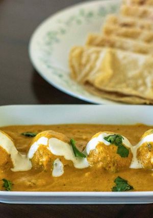 A picture of Malai kofta.