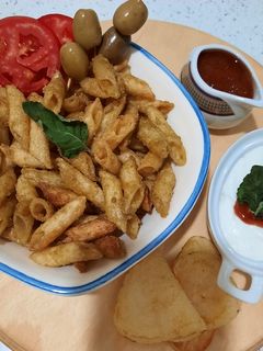 عکسی از دستور چیپس پاستا