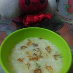 A picture of Bubur ayam komplit MPASI.