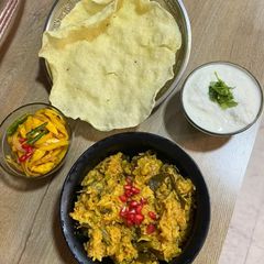 A picture of Vaghareli khichdi.
