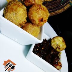 A picture of Yam Balls.