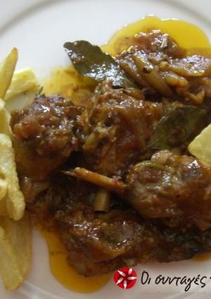 A picture of Rabbit stifado.