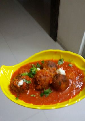 A picture of Cauliflower kofta curry.