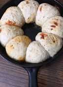 Cheesy garlic bread meatball ring